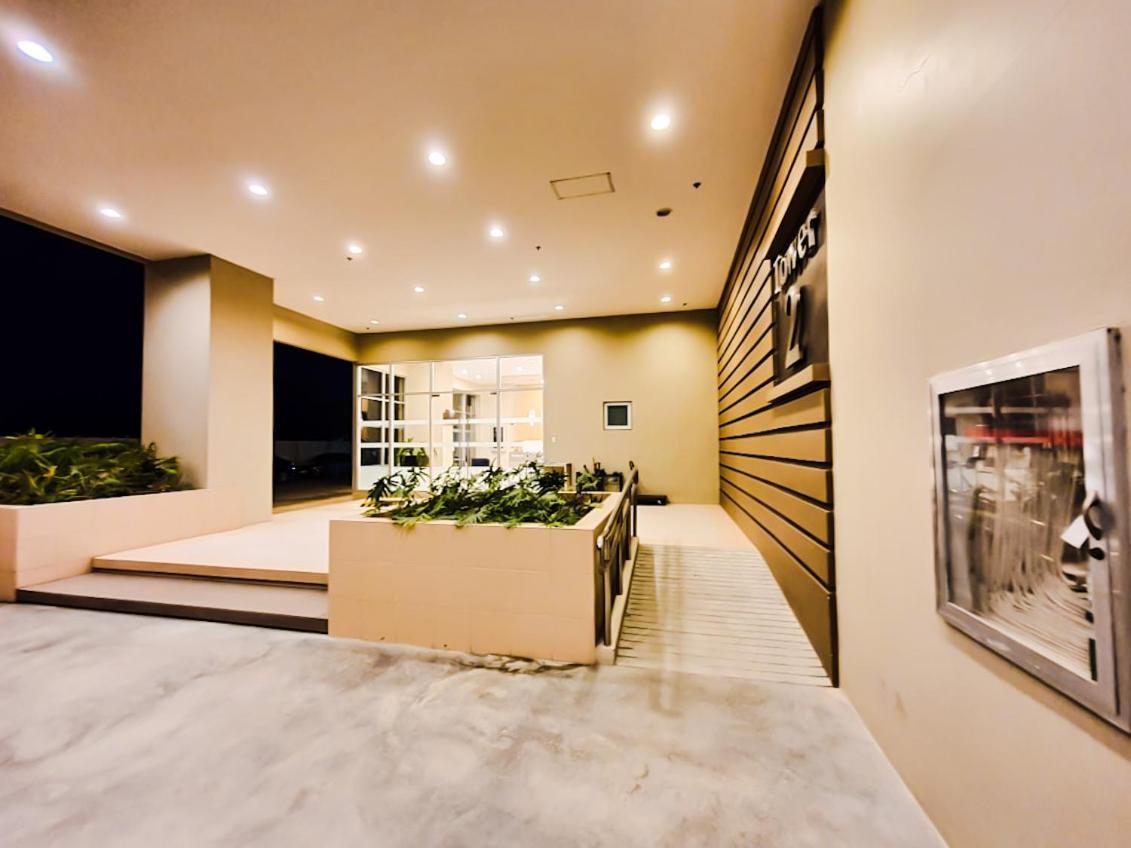 Zen Living Condo At Avida Atria Tower 2 Илоило Экстерьер фото